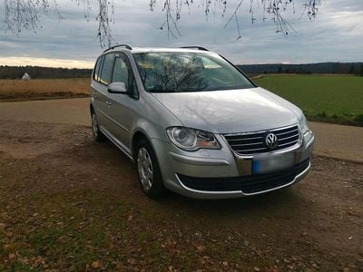 Gebraucht VW Touran 140 PS (102 kW) 2007 Silber Van / Kleinbus