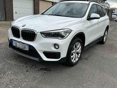 Weiß Gebraucht 2015 BMW X1 SUV | 14.950 € (Etwas zu teuer)