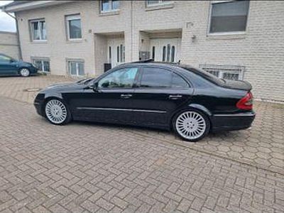 Mercedes E320