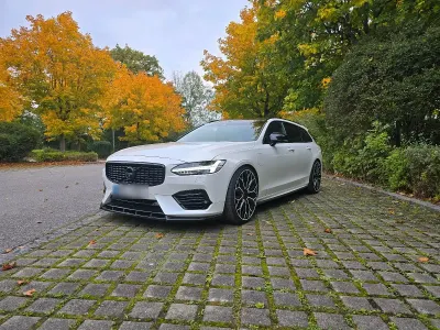 Gebraucht Volvo V90 393 PS (289 kW) 2019 Grau Kombi