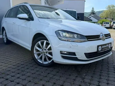 Gebraucht VW Golf VII Highline 125 PS (91 kW) 2014 Pure white Limousine