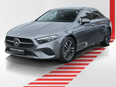 Gebraucht Mercedes A200 Progressive 163 PS (119 kW) 2025 Metalliclack mountaingrau Limousine