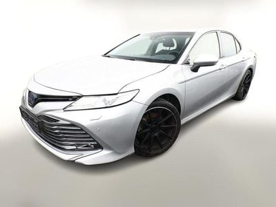 Gebraucht Toyota Camry Hybrid 218 PS (160 kW) 2020 Grau Limousine