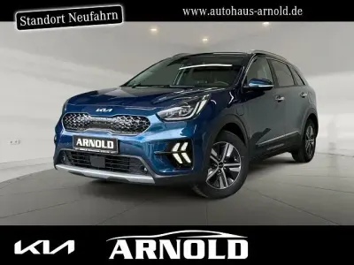 Używany Kia Niro Spirit 105 KM (77 kW) 2022 Niebieski SUV