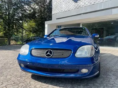 Gebraucht Mercedes SLK230 197 PS (144 kW) 2001 Linaritblue metallic Cabrio