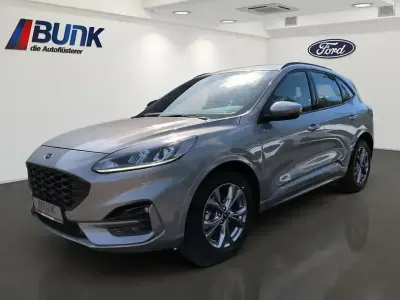 Gebraucht Ford Kuga ST-Line 190 PS (139 kW) 2023 Solar silver met SUV