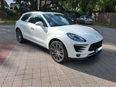 Gebraucht Porsche Macan 252 PS (185 kW) 2018 Weiß SUV