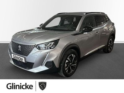 Gebraucht Peugeot e-2008 Allure 100 kW (136 PS) 2023 Silber SUV