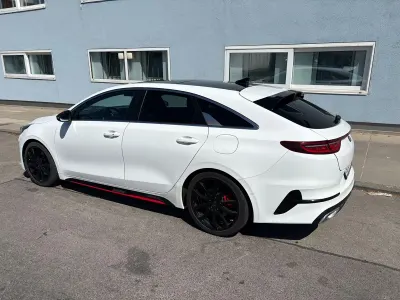 Gebraucht Kia ProCeed GT 204 PS (150 kW) 2019 Weiß Kombi