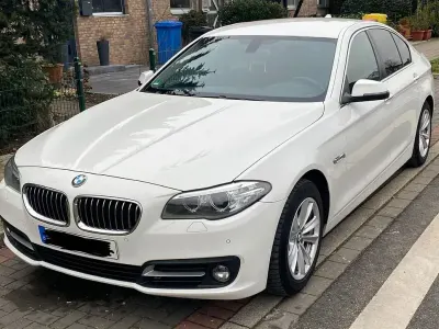 Gebraucht BMW 520 190 PS (139 kW) 2014 Weiß Limousine