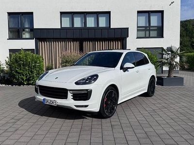 Porsche Cayenne GTS
