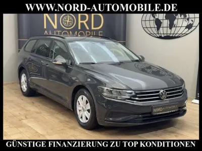 Gebraucht VW Passat 150 PS (110 kW) 2020 Uranograu Kombi