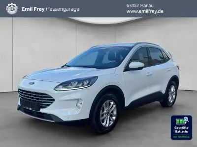 Gebraucht Ford Kuga Titanium 224 PS (164 kW) 2022 Weiß SUV