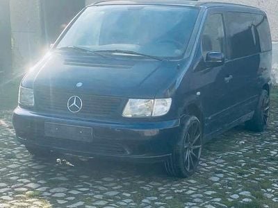 Occasion Mercedes V230 143 PK (105 kW) 1998 Paars MPV