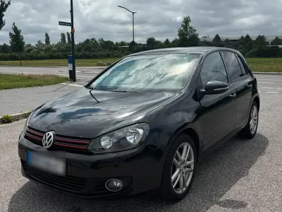 Gebraucht VW Golf VI 81 PS (59 kW) 2009 Schwarz Kleinwagen