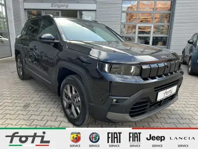 Neu Jeep Compass 145 PS (106 kW) 2026 Schwarz SUV