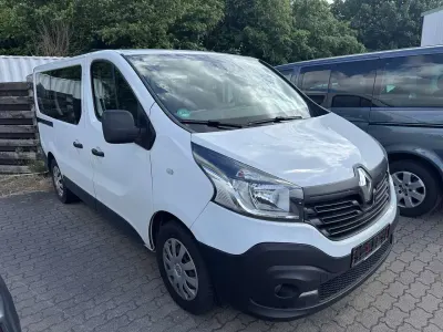 Gebraucht Renault Trafic Expression 121 PS (88 kW) 2019 Weiß Van / Kleinbus