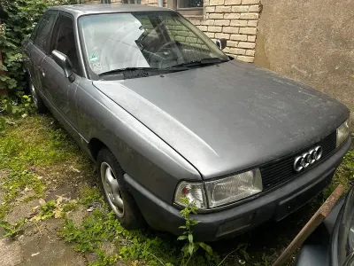 Gebraucht Audi 80 Basis 90 PS (66 kW) 1991 Grau Limousine