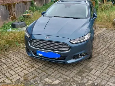 Gebraucht Ford Mondeo Titanium 165 PS (121 kW) 2018 Schwarz Limousine