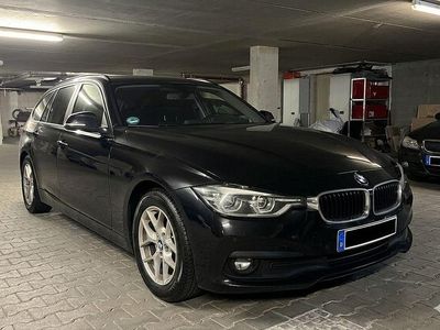 Second-hand BMW 320 Advantage 163 CP (119 kW) 2018 Negru Break