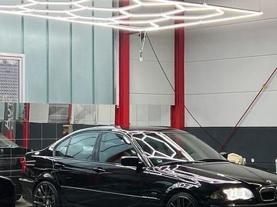 BMW 325