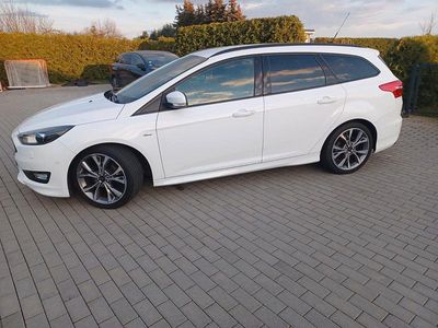 Usata Ford Focus ST-Line 125 CV (91 kW) 2017 Bianco Station wagon