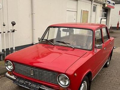 Gebraucht Lada 1200 58 PS (42 kW) 1980 Rot Kleinwagen