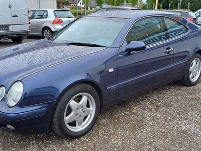 Mercedes CLK320