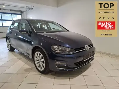 Gebraucht VW Golf VII Highline 110 PS (80 kW) 2016 Blau Limousine