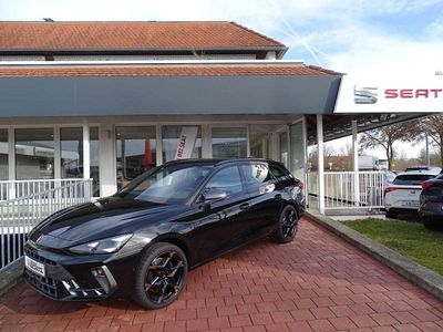 Neu Cupra Leon VZ 272 PS (200 kW) 2025 Midnight schwarz (metallic) Kombi