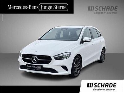Gebraucht Mercedes B200 Progressive 163 PS (119 kW) 2024 Weiß Van / Kleinbus