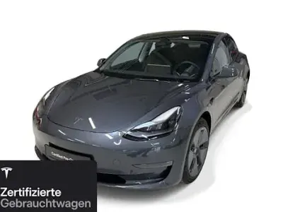 Second-hand Tesla Model 3 Long Range RWD 208 kW (283 CP) 2023 Argintiu Berlinǎ