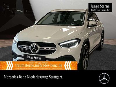 Weiß Gebraucht 2020 Mercedes GLA250 Progressive SUV | 28.890 € (Fairer Preis)