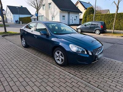 Gebraucht Volvo S60 136 PS (100 kW) 2012 Blau Limousine