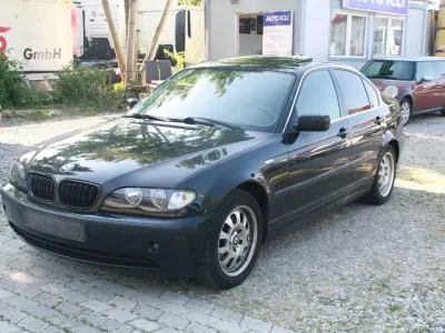 Gebraucht BMW 318 116 PS (85 kW) 2004 Schwarz Limousine