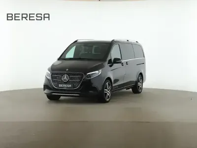 Gebraucht Mercedes V300 Avantgarde 237 PS (174 kW) 2026 Schwarz Van / Kleinbus