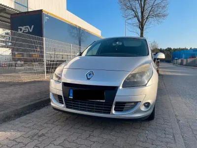 Gebraucht Renault Scenic E-Tech Dynamique 131 PS (96 kW) 2011 Silber Van / Kleinbus