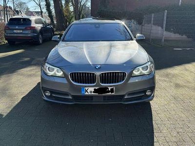 Gebraucht BMW 520 190 PS (139 kW) 2016 Grau Limousine