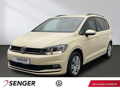 Neu VW Touran Trendline 150 PS (110 kW) 2025 Beige Van / Kleinbus