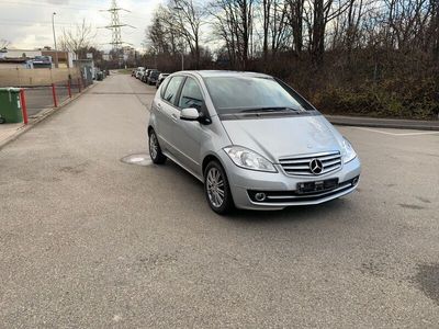 gebraucht Mercedes A200 CDI ELEGANCE,Autom.,Navi,Tempomat,Sitzh.