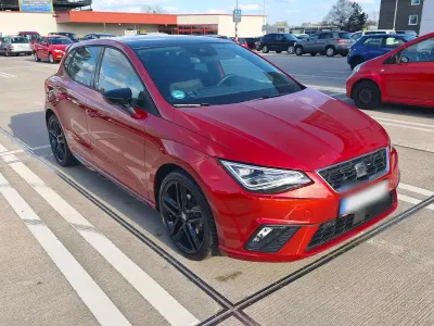 Usata Seat Ibiza Black Edition 150 CV (110 kW) 2025 Rosso Utilitaria
