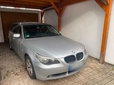 Gebraucht BMW 525 192 PS (141 kW) 2004 Silber Kombi
