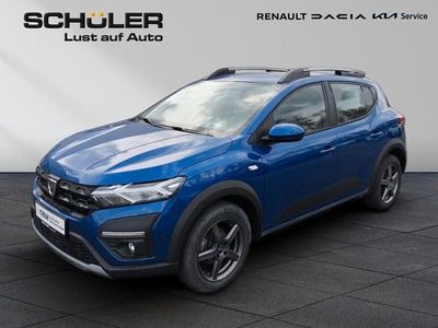 Second-hand Dacia Sandero Comfort 91 CP (66 kW) 2022 Albastru SUV