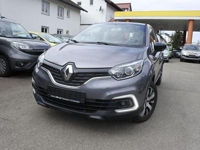 Gebraucht Renault Captur Experience 118 PS (86 kW) 2017 Grau SUV