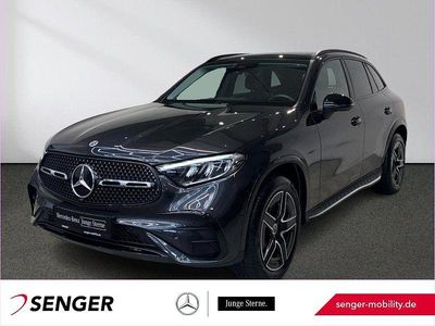 Grau Gebraucht 2024 Mercedes GLC300 AMG SUV | 61.880 € (Etwas zu teuer)