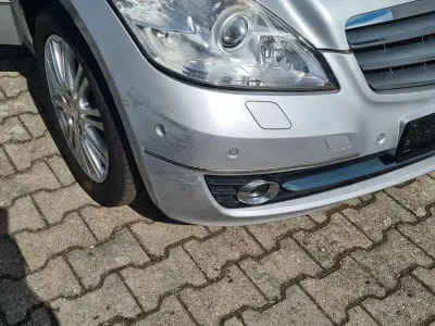 Gebraucht Mercedes A180 116 PS (85 kW) 2011 Silber Kleinwagen