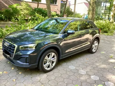 Gebraucht Audi Q2 150 PS (110 kW) 2025 Grau SUV