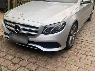 Mercedes E220