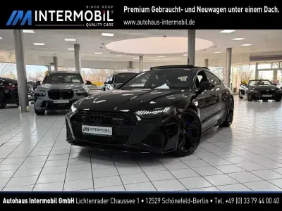 Używany Audi RS7 Sport 600 KM (441 kW) 2021 Czarny Hatchback