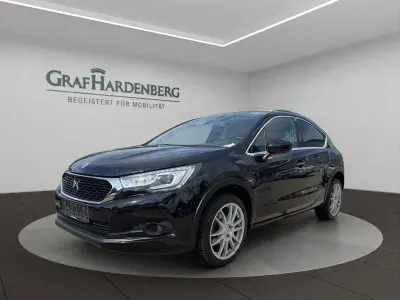 Gebraucht Citroën DS4 120 PS (88 kW) 2018 Schwarz Kleinwagen